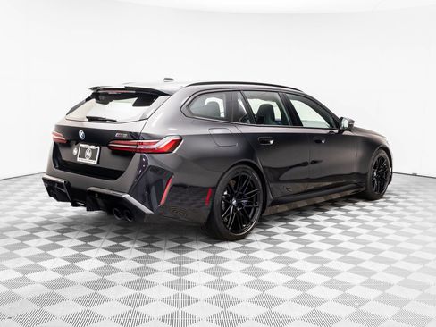 Certified 2026 BMW M5 Touring AWD/4WD image 5