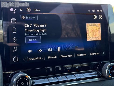 Used 2023 Chevrolet Colorado Trail Boss w/ Technology Package image 20