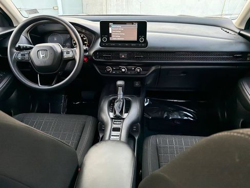 Used 2024 Honda HR-V LX image 12