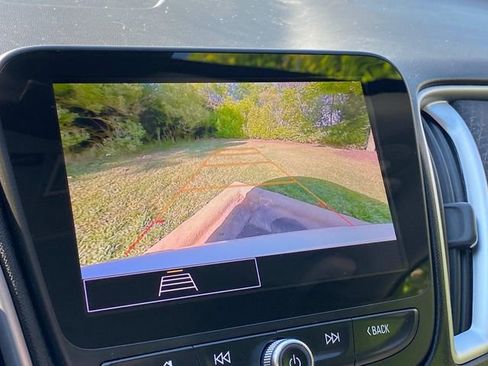 Used 2023 Chevrolet Malibu LS w/ Driver Confidence Package FWD image 25
