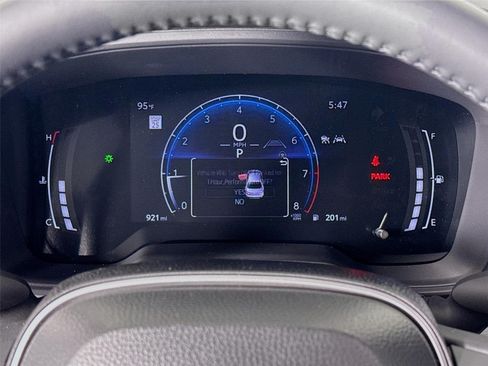 Used 2026 Toyota Corolla SE FWD image 14