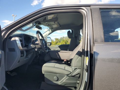 New 2026 Ford F250 XL w/ STX Appearance Package AWD/4WD image 17