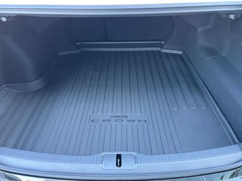 New 2026 Toyota Crown Platinum image 23