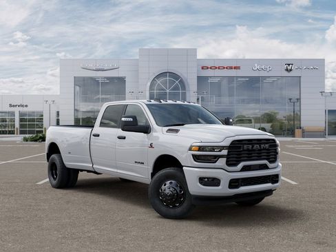 New 2026 RAM 3500 Big Horn AWD/4WD image 5