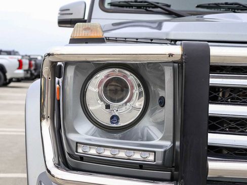 Used 2016 Mercedes-Benz G 550 image 9