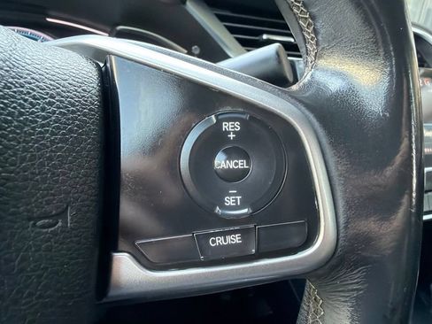 Used 2018 Honda Civic EX-L image 31