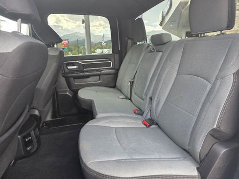 Used 2024 RAM 2500 Big Horn image 15