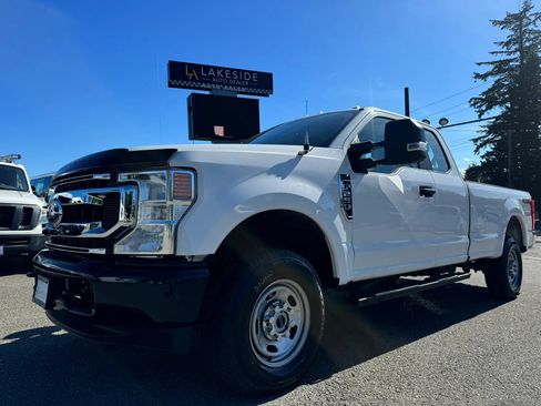 Used 2020 Ford F250 XL w/ Power Equipment Group AWD/4WD image 1
