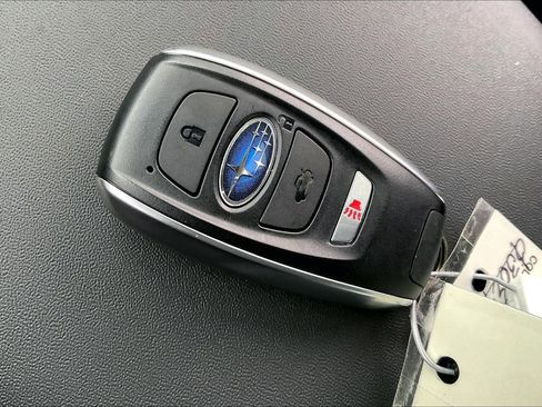 Certified 2025 Subaru Legacy Touring XT image 9