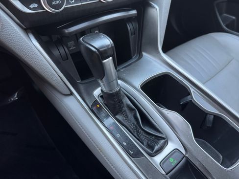 Used 2018 Honda Accord EX-L image 12