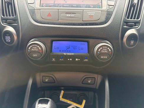 Used 2014 Hyundai Tucson Limited w/ Technology Package 02 FWD image 21
