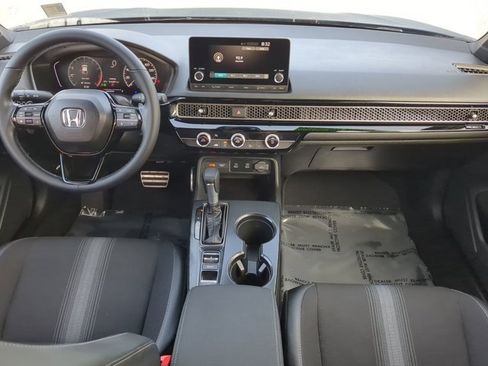 Used 2025 Honda Civic Sport image 14