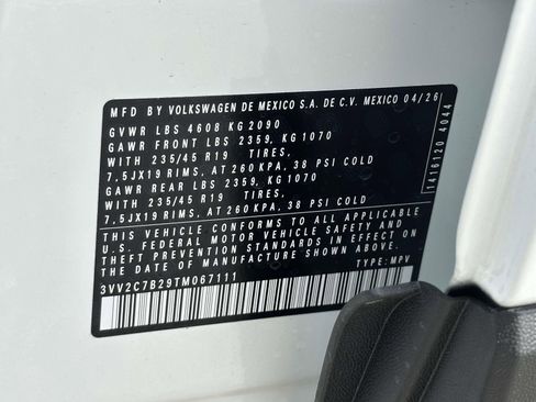 New 2026 Volkswagen Taos SE AWD/4WD image 16