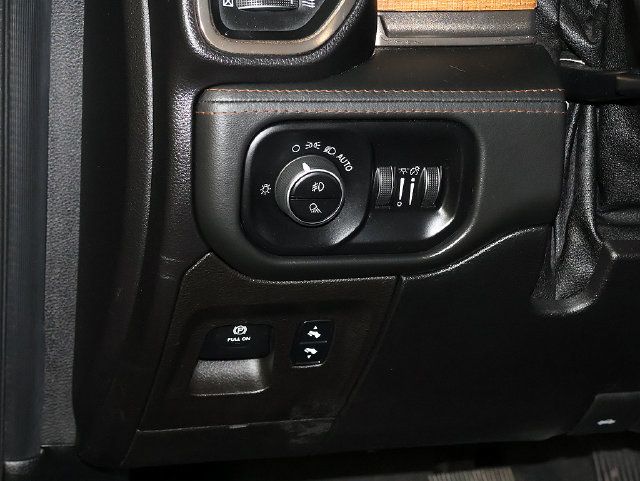 Used 2019 RAM 1500 Limited AWD/4WD image 29