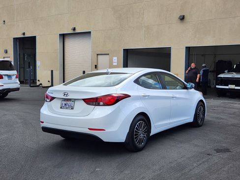 Used 2016 Hyundai Elantra SE FWD image 7