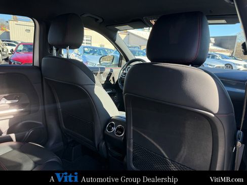 Certified 2022 Mercedes-Benz GLA 250 4MATIC image 26