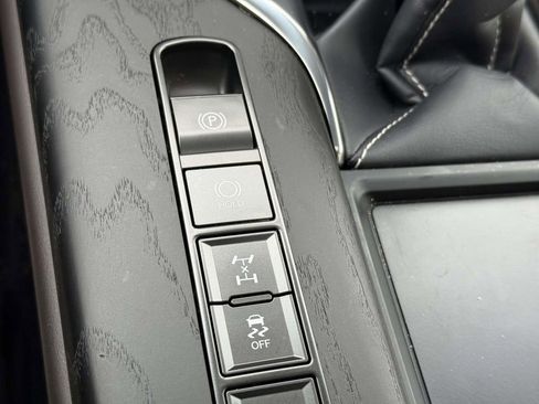 Used 2024 Lexus LX 600 4WD w/ Appearance Package image 26