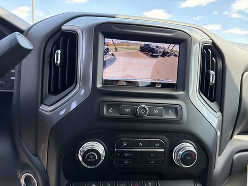 New 2026 GMC Sierra 1500 Pro AWD/4WD image 23