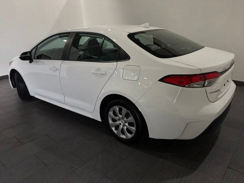 Used 2026 Toyota Corolla LE FWD image 3