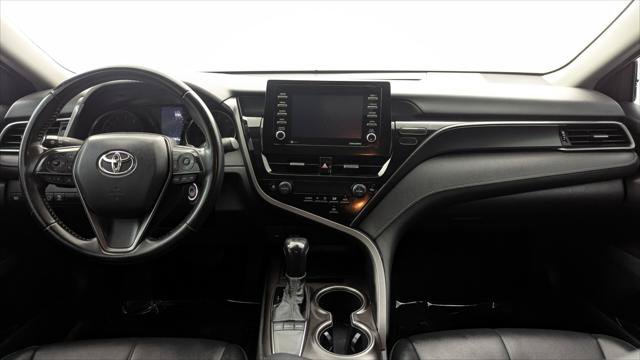 Used 2022 Toyota Camry SE FWD image 24