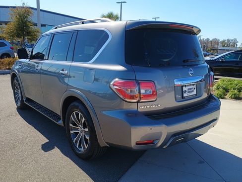 Used 2020 Nissan Armada SL w/ Premium Package image 7