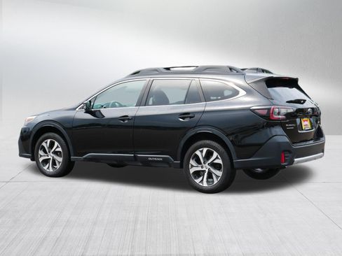 Used 2022 Subaru Outback Limited AWD/4WD image 5