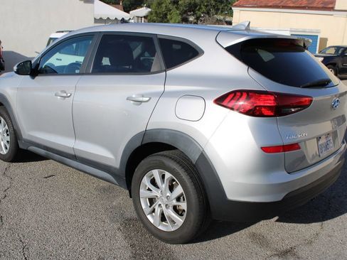 Used 2020 Hyundai Tucson SE image 6