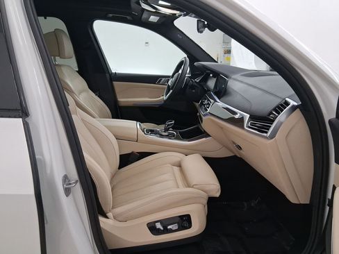Used 2021 BMW X5 xDrive45e w/ M Sport Package image 32