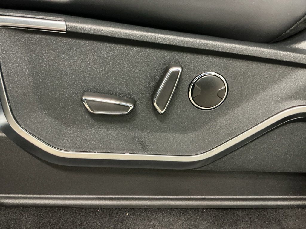 New 2026 Ford F150 Raptor AWD/4WD image 25