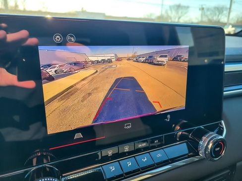 New 2026 GMC Canyon Elevation image 15