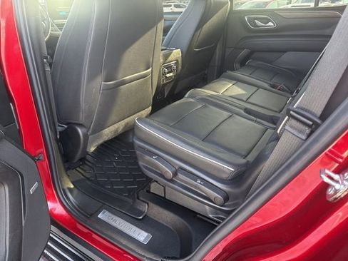 Used 2023 Chevrolet Tahoe Premier w/ Premium Package image 14