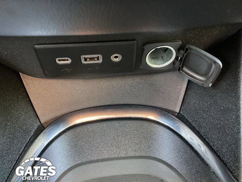 Used 2024 Chevrolet Malibu LT FWD image 17
