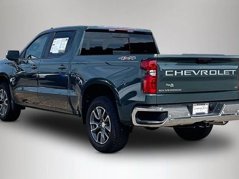 Used 2025 Chevrolet Silverado 1500 LT w/ Safety Package AWD/4WD image 4