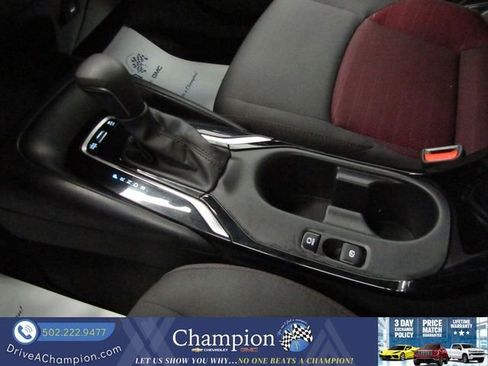 Used 2024 Toyota Corolla SE FWD image 29