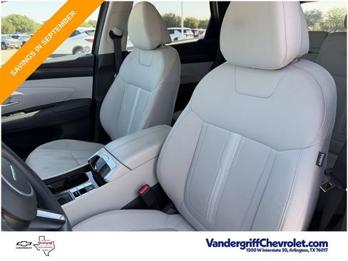 Used 2025 Hyundai Tucson SEL AWD/4WD image 22
