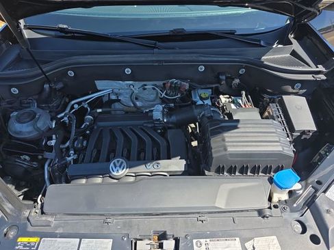 Used 2019 Volkswagen Atlas SEL Premium AWD/4WD image 16