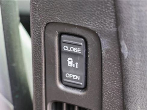 Used 2022 Honda Odyssey EX image 27