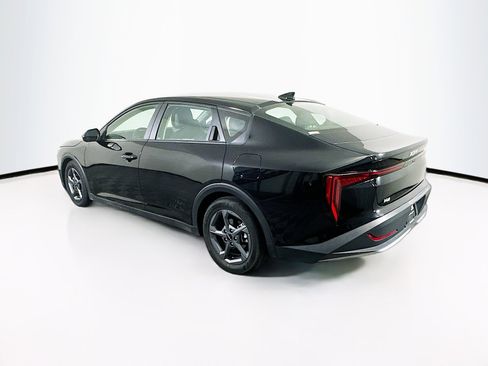 Used 2025 Kia K4 LXS image 5