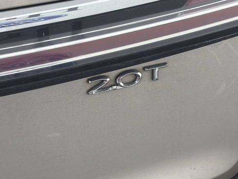 Used 2020 Lincoln Nautilus Reserve w/ Equipment Group 201A FWD image 23