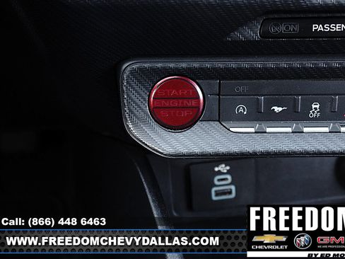 Used 2025 Ford Mustang Coupe RWD image 15