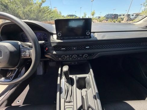 Used 2023 Honda Accord EX image 27