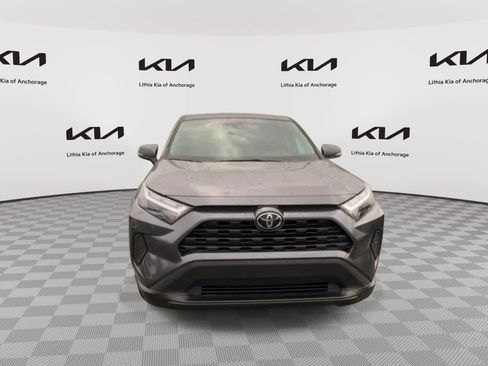 Used 2024 Toyota RAV4 LE AWD/4WD image 4