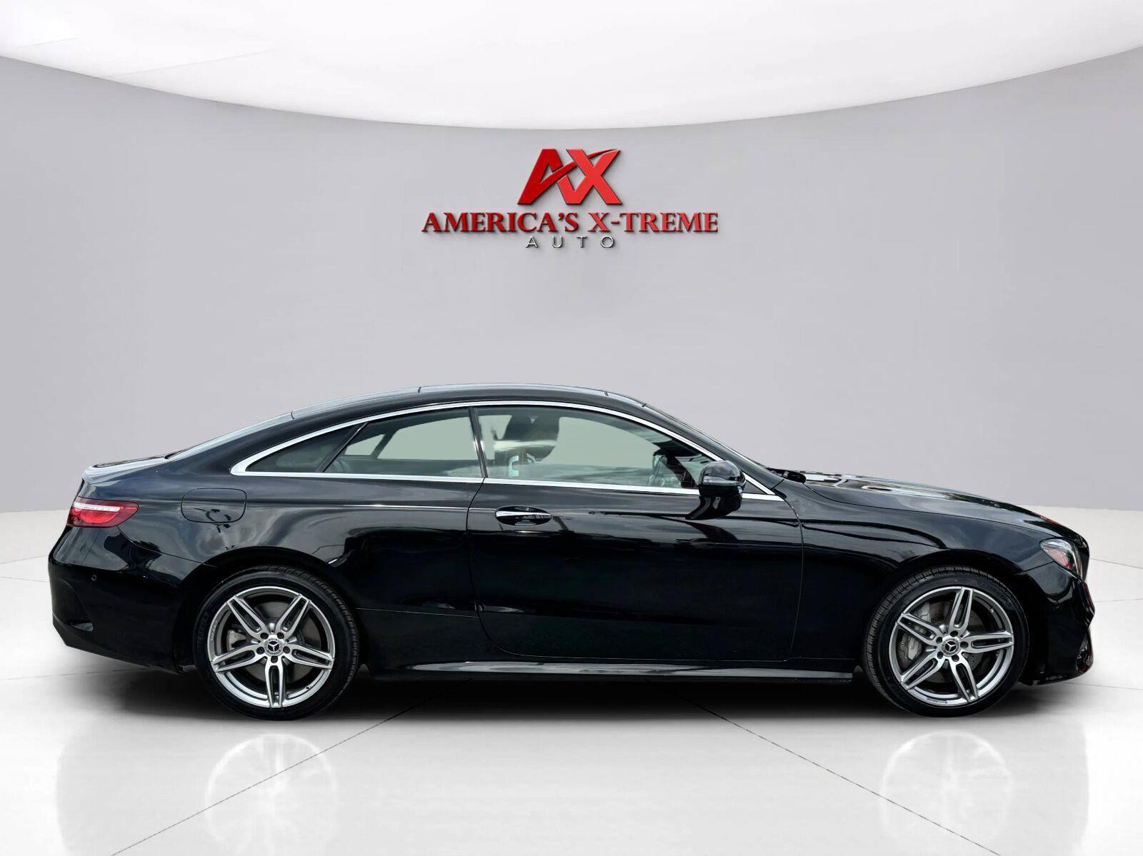 Used 2018 Mercedes-Benz E 400 Coupe image 6