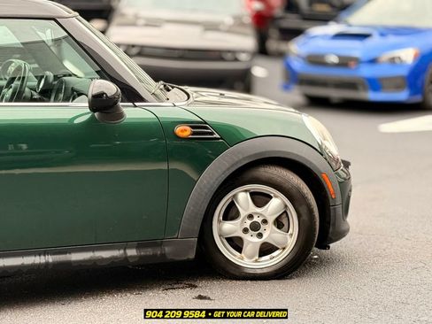 Used 2011 MINI Cooper Clubman FWD image 9
