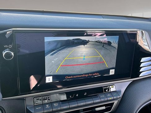 Used 2026 Toyota Camry SE w/ Multimedia Upgrade Package FWD image 14