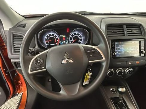 Used 2024 Mitsubishi Outlander Sport ES AWD/4WD image 15