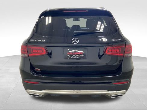 Used 2021 Mercedes-Benz GLC 300 4MATIC w/ Premium Package image 4