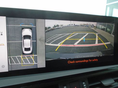 Used 2023 Lexus ES 350 Ultra Luxury image 21