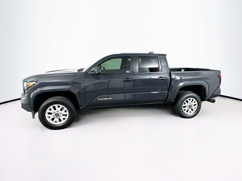 Used 2024 Toyota Tacoma SR5 RWD image 4