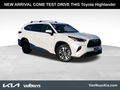 Used 2022 Toyota Highlander XLE